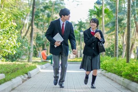 大学 から 付き合っ て 結婚|大学時代の彼女とは結婚できない！？大学生カップ .